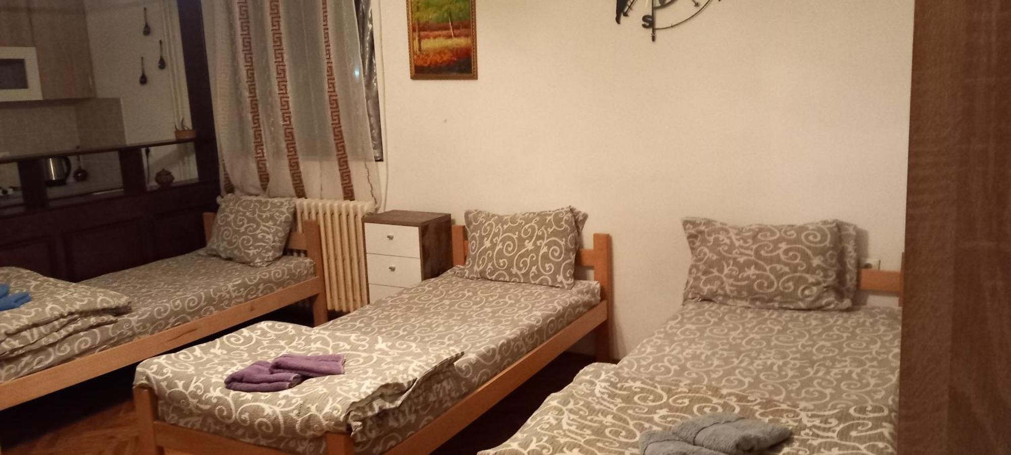 Rm Castell Apartments Novi Sad Buitenkant foto